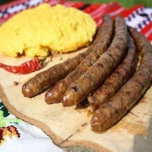 Cârnați Pleșcoi - Cârnați pleșcoi tradiționali la grătar